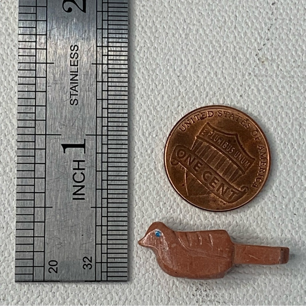 Zuni Style Bird Fetish Bead Drilled Pink Stone Native American Animal Carving 1" - Picture 11 of 13